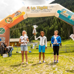 Premiazioni donne a partire da  sinistra Johanna Herikson_Gloriana Pellissier_Aurélie Crouvisier_La Thuile Trail_La Thuile 2016