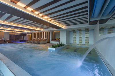 re delle Alpi_ spa_cascate cervicali_La Thuile Valle d'Aosta
